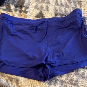 Athleta boy short swim bottoms